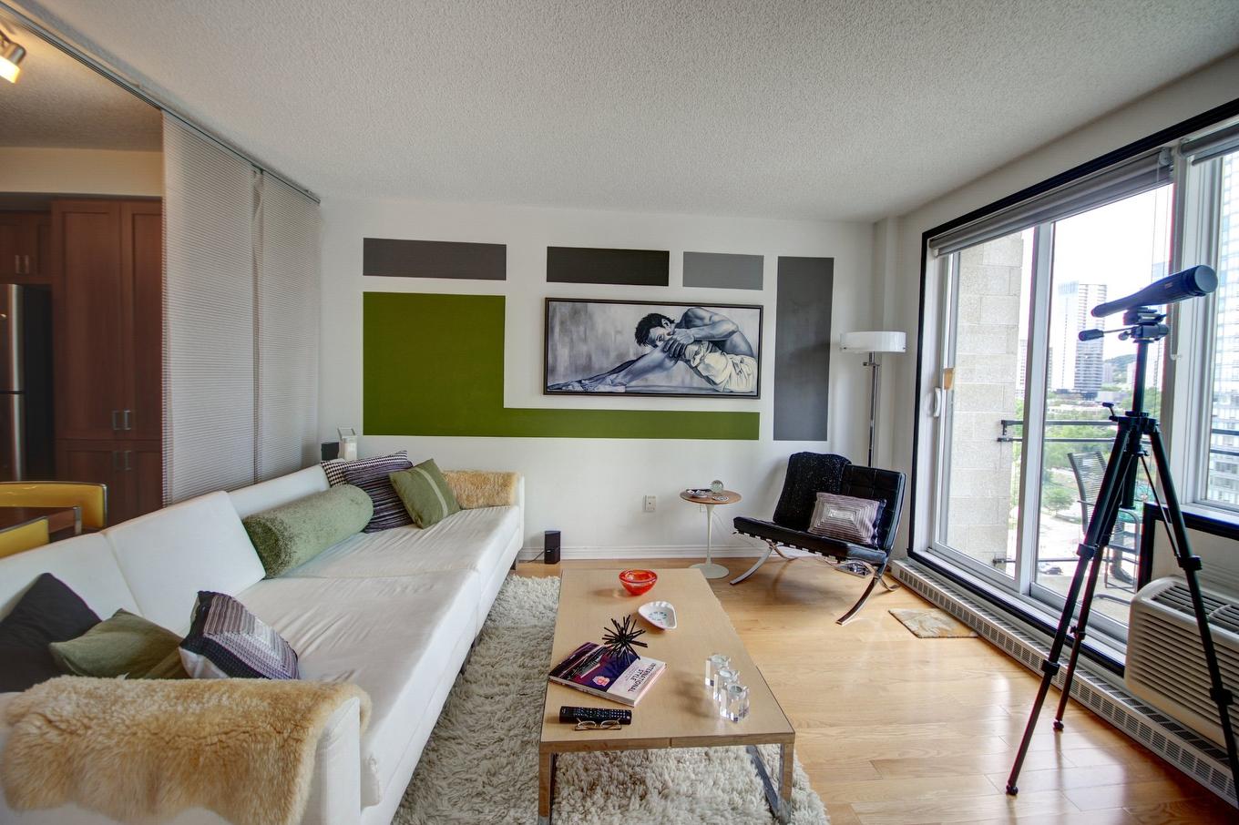 Living room - 1704-1200 Rue St-Jacques, Montréal (Ville-Marie), QC - Indoor