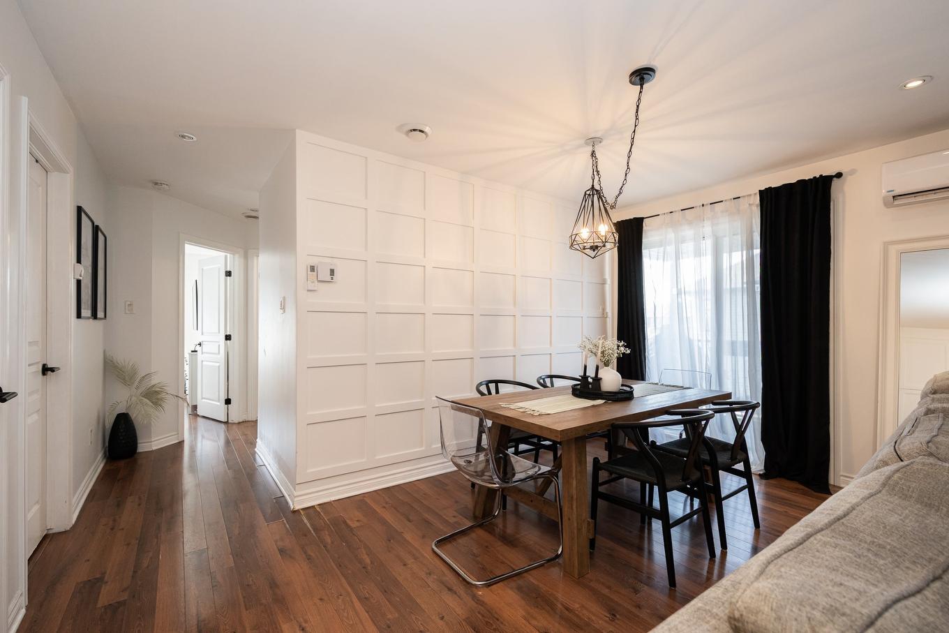 Salle à manger - 304-5241 Av. Eliot, Laval (Chomedey), QC - Indoor Photo Showing Other Room