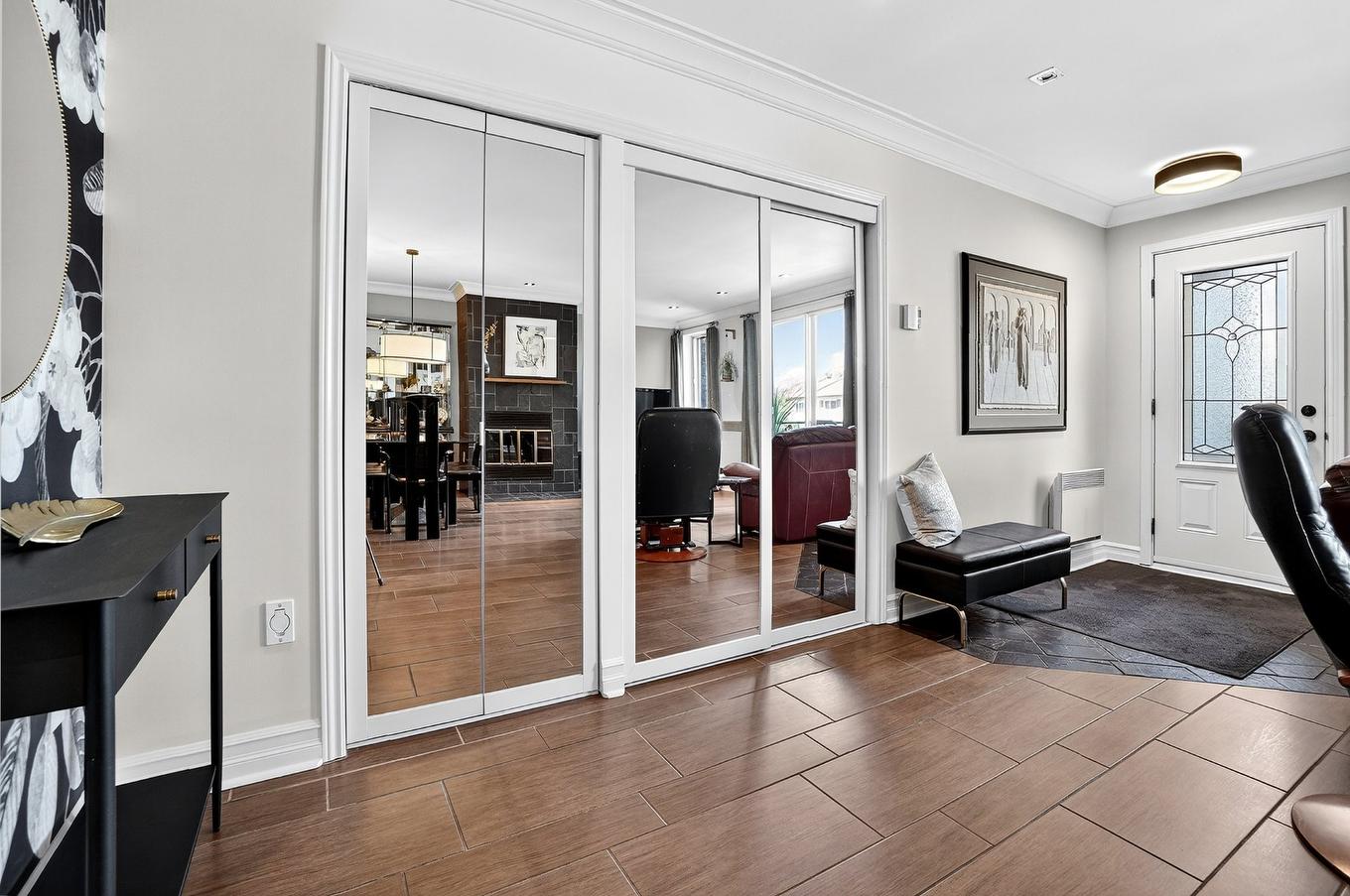 Hall d'entrée/Vestibule - 8626 Rue Louis-Hainault, Montréal (Rivière-Des-Prairies/Pointe-Aux-Trembles), QC - Indoor