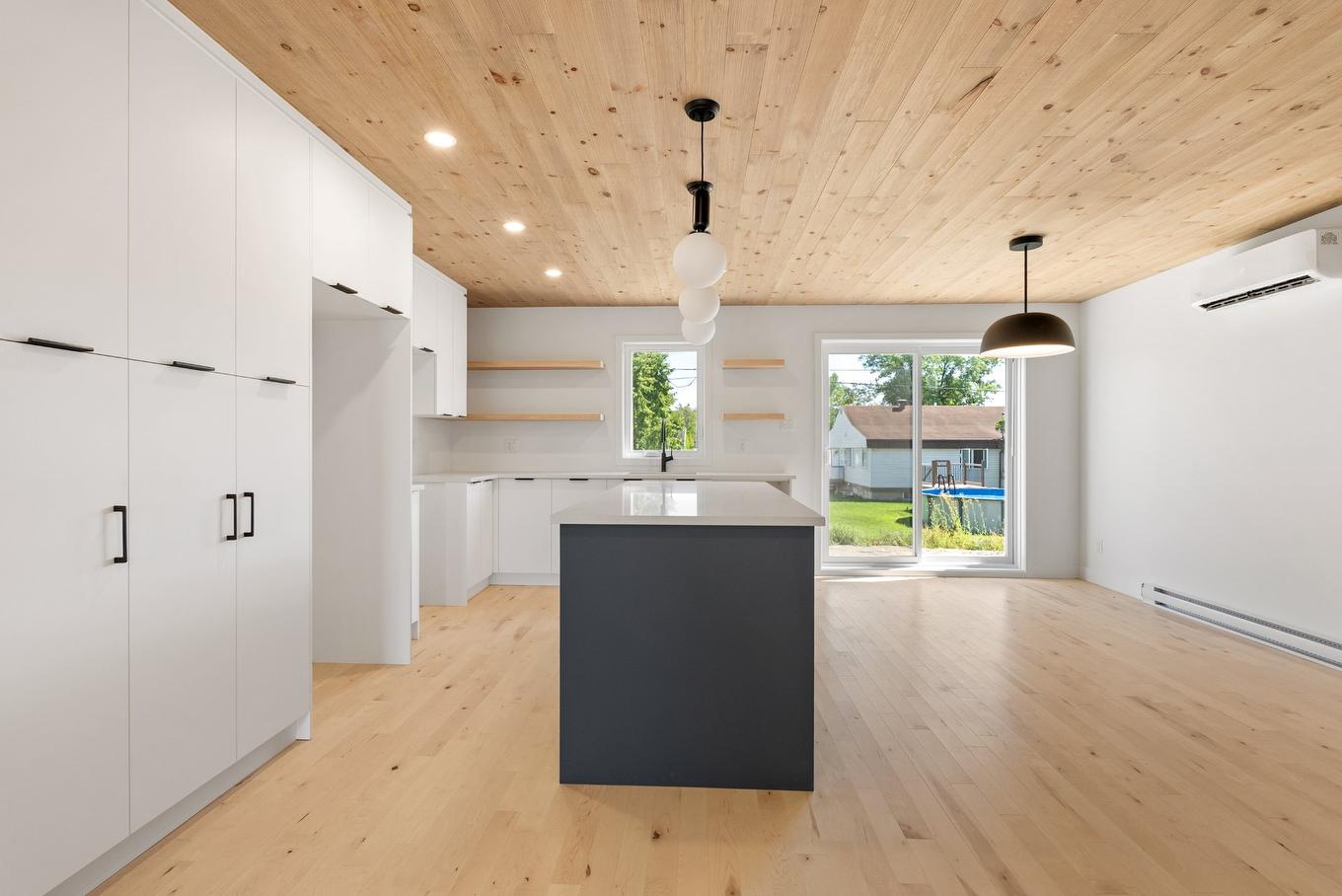 Cuisine - Rue De La Céramique, Lévis (Les Chutes-De-La-Chaudière-Ouest), QC - Indoor Photo Showing Kitchen