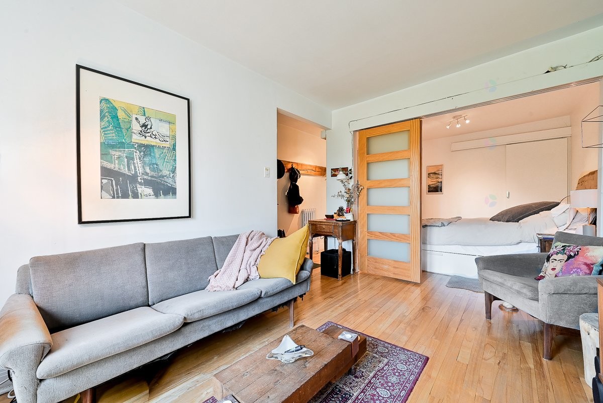 Living Room - 3557 - 3561 Rue Dandurand, Montréal (Rosemont/La Petite-Patrie), QC - Indoor Photo Showing Living Room