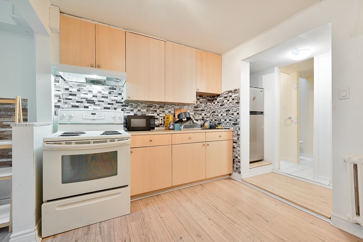 Kitchen - 3557 - 3561 Rue Dandurand, Montréal (Rosemont/La Petite-Patrie), QC - Indoor Photo Showing Kitchen With Double Sink