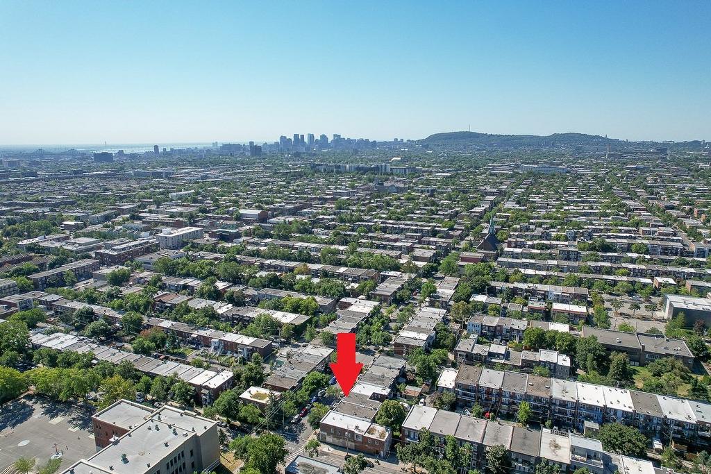 Aerial photo - 3557 - 3561 Rue Dandurand, Montréal (Rosemont/La Petite-Patrie), QC - Outdoor With View
