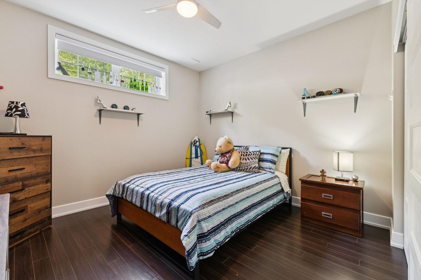 Bedroom - 24 Ch. Scuvée, Val-Des-Monts, QC - Indoor Photo Showing Bedroom