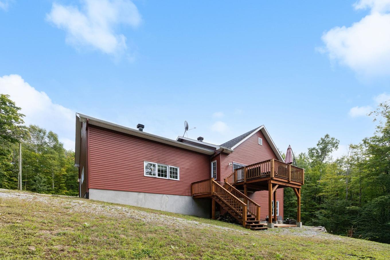 Back facade - 24 Ch. Scuvée, Val-Des-Monts, QC - Outdoor With Exterior