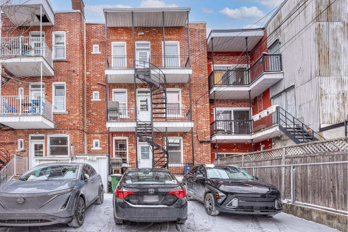 Exterior - 8329 Rue St-Denis, Montréal (Villeray/Saint-Michel/Parc-Extension), QC