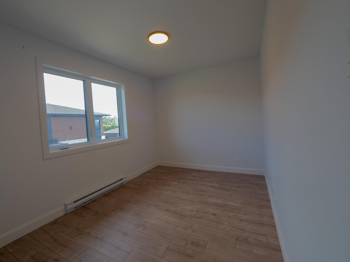 Dwelling - 22 Rue De Mère-Gamelin, Trois-Rivières, QC