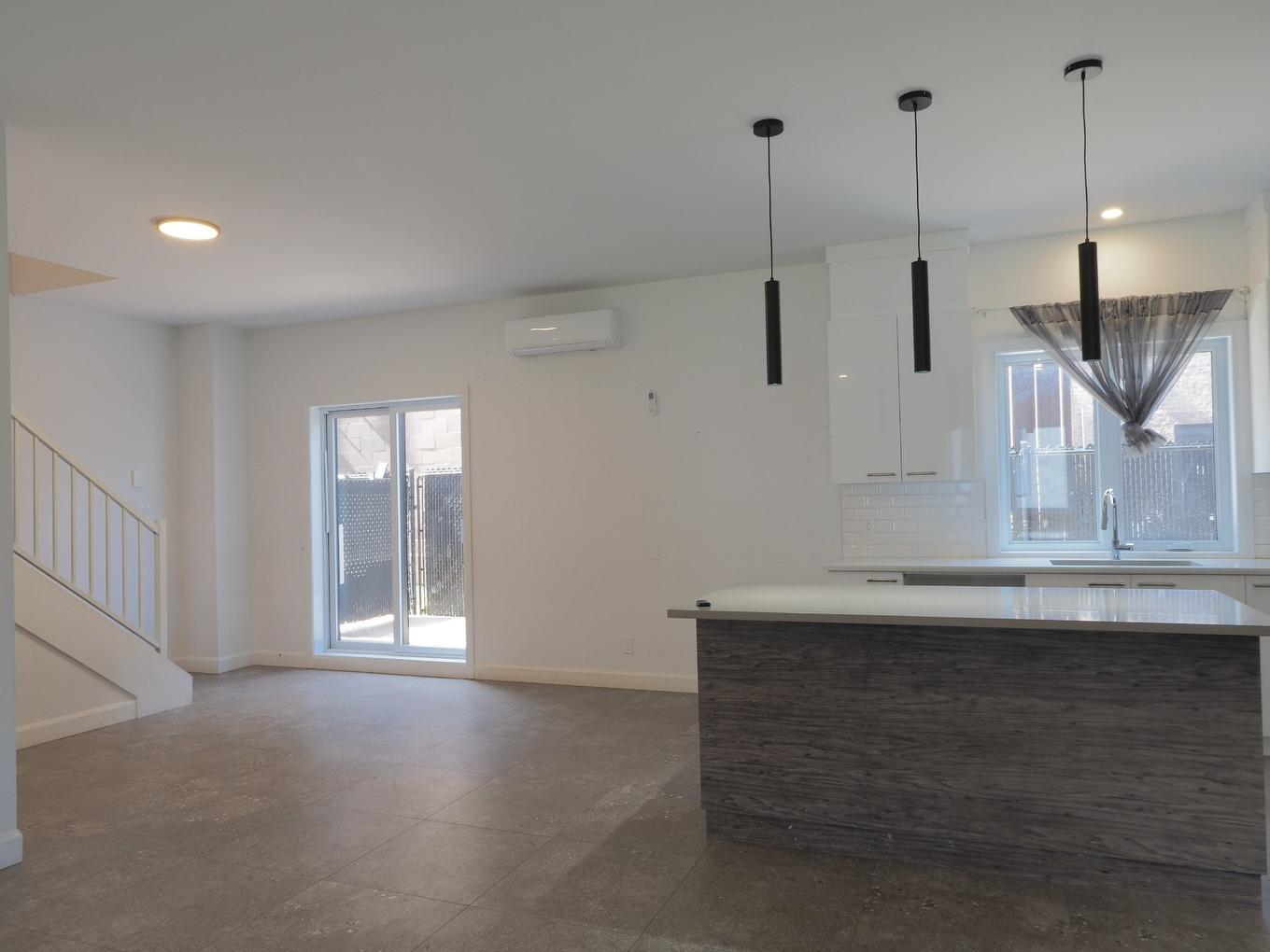 Dwelling - 22 Rue De Mère-Gamelin, Trois-Rivières, QC