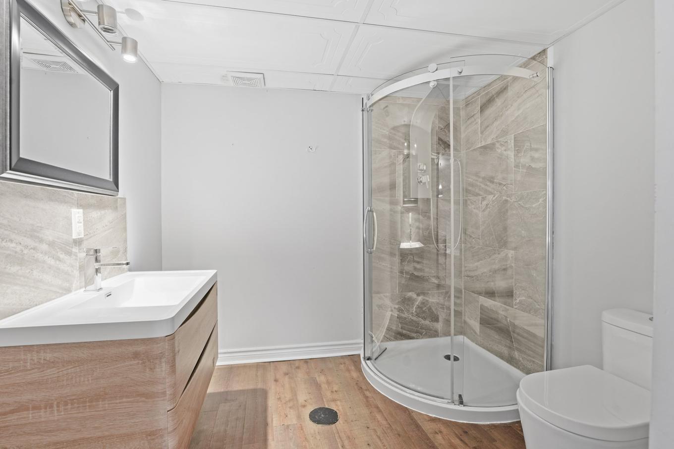 Salle de bains - 600 Rue Du Sentier-De-La-Forêt, Terrebonne (Terrebonne), QC - Indoor Photo Showing Bathroom