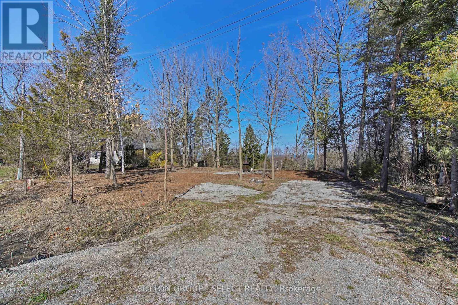 5 Huron View Avenue, Lambton Shores, ON