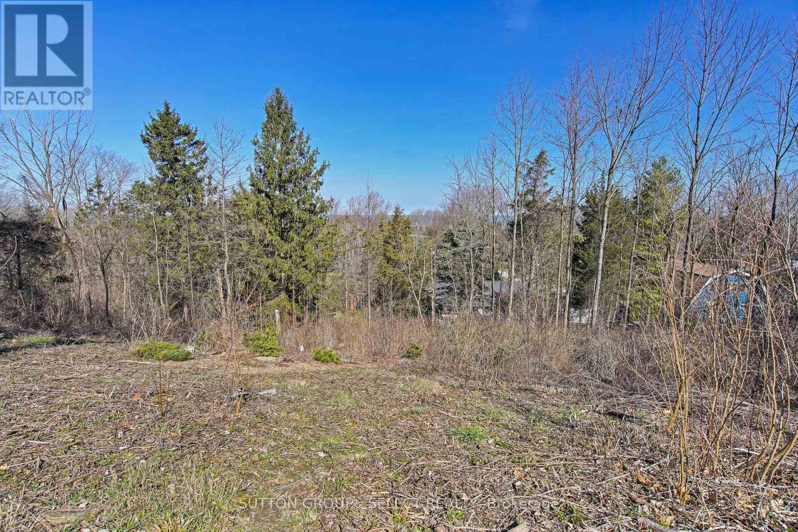 5 Huron View Avenue, Lambton Shores, ON