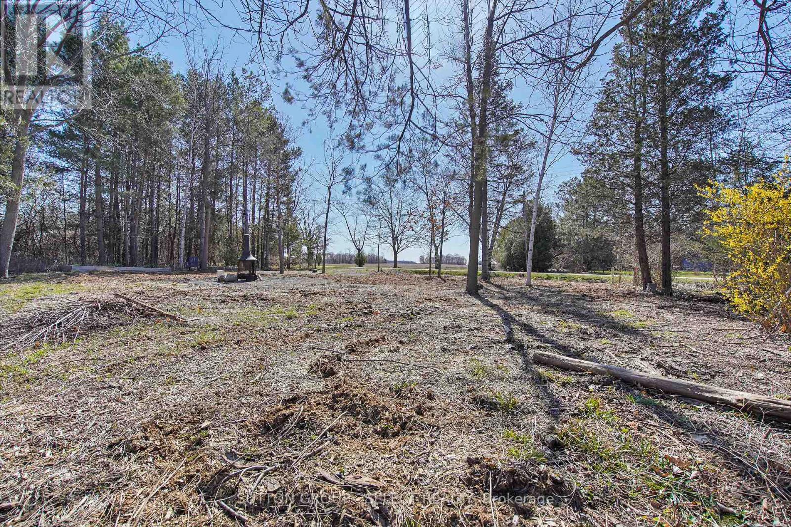 5 Huron View Avenue, Lambton Shores, ON