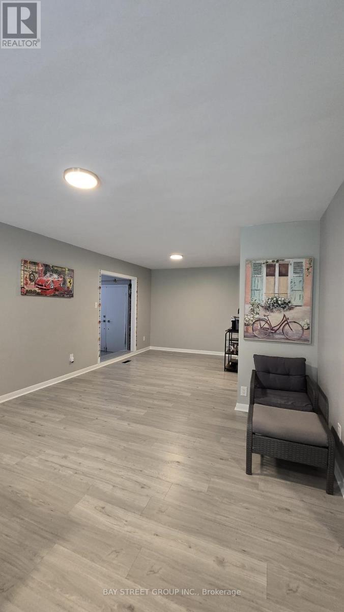 Family Room - 49 Maplewood Drive, Amaranth, ON - Indoor