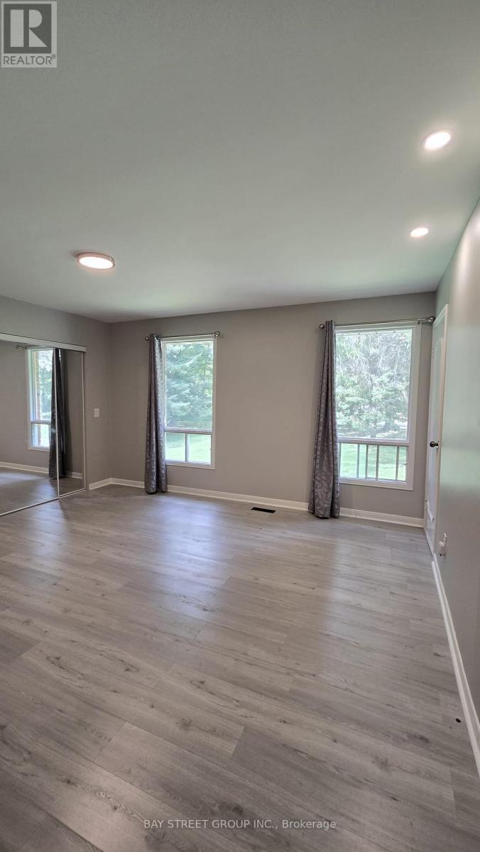 Master Bedroom - 49 Maplewood Drive, Amaranth, ON - Indoor Photo Showing Other Room