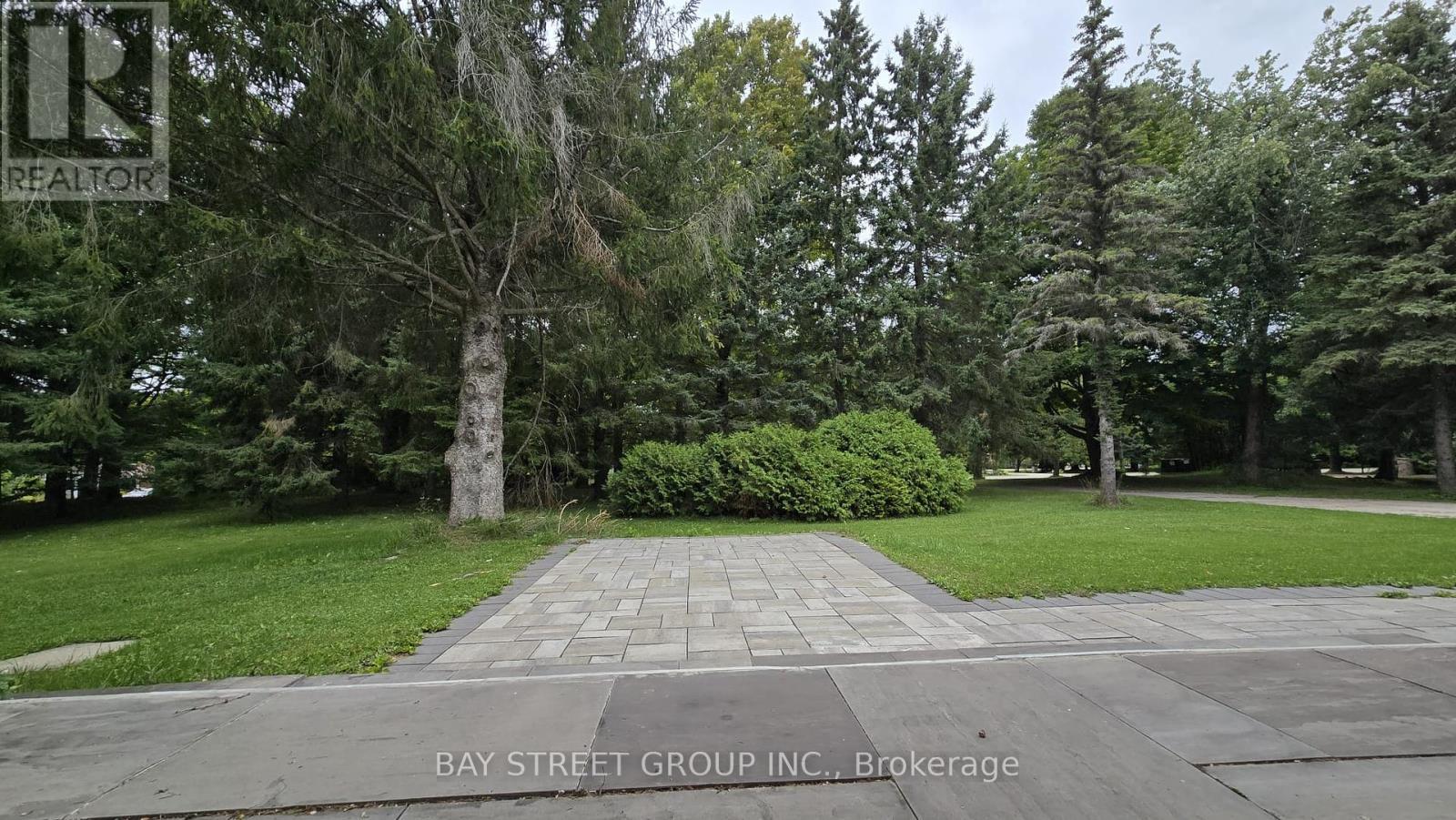 Front Porch - 49 Maplewood Drive, Amaranth, ON - Outdoor