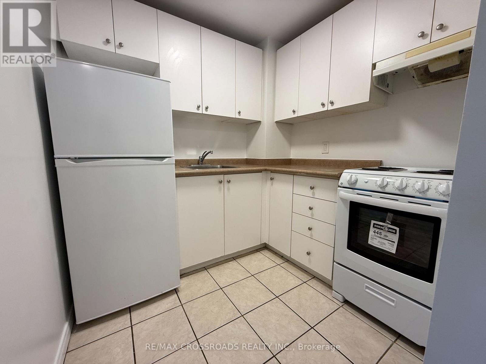 B1 - 1191 Ellesmere Road, Toronto, ON - Indoor Photo Showing Kitchen