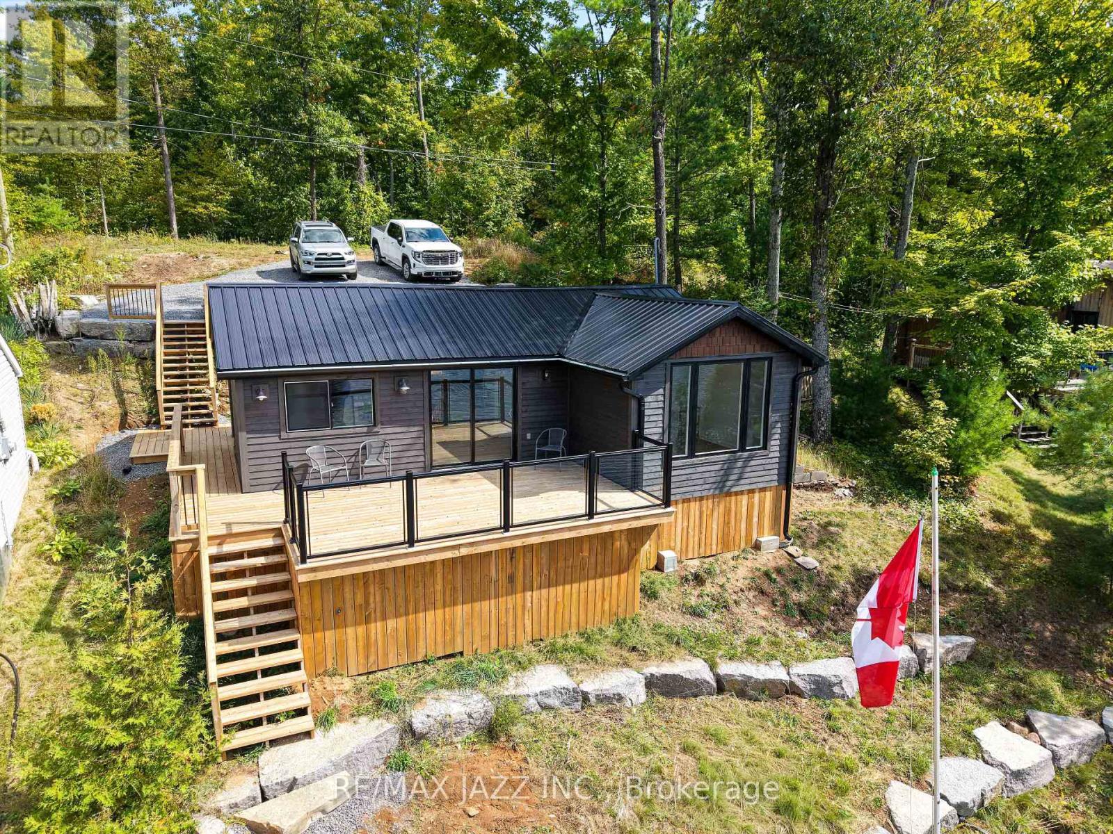 New 12 by 19 ft deck. - 348 Fire Rte 54, Havelock-Belmont-Methuen (Belmont-Methuen), ON - Outdoor With Deck Patio Veranda