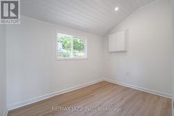 Main floor 2nd. bed room -