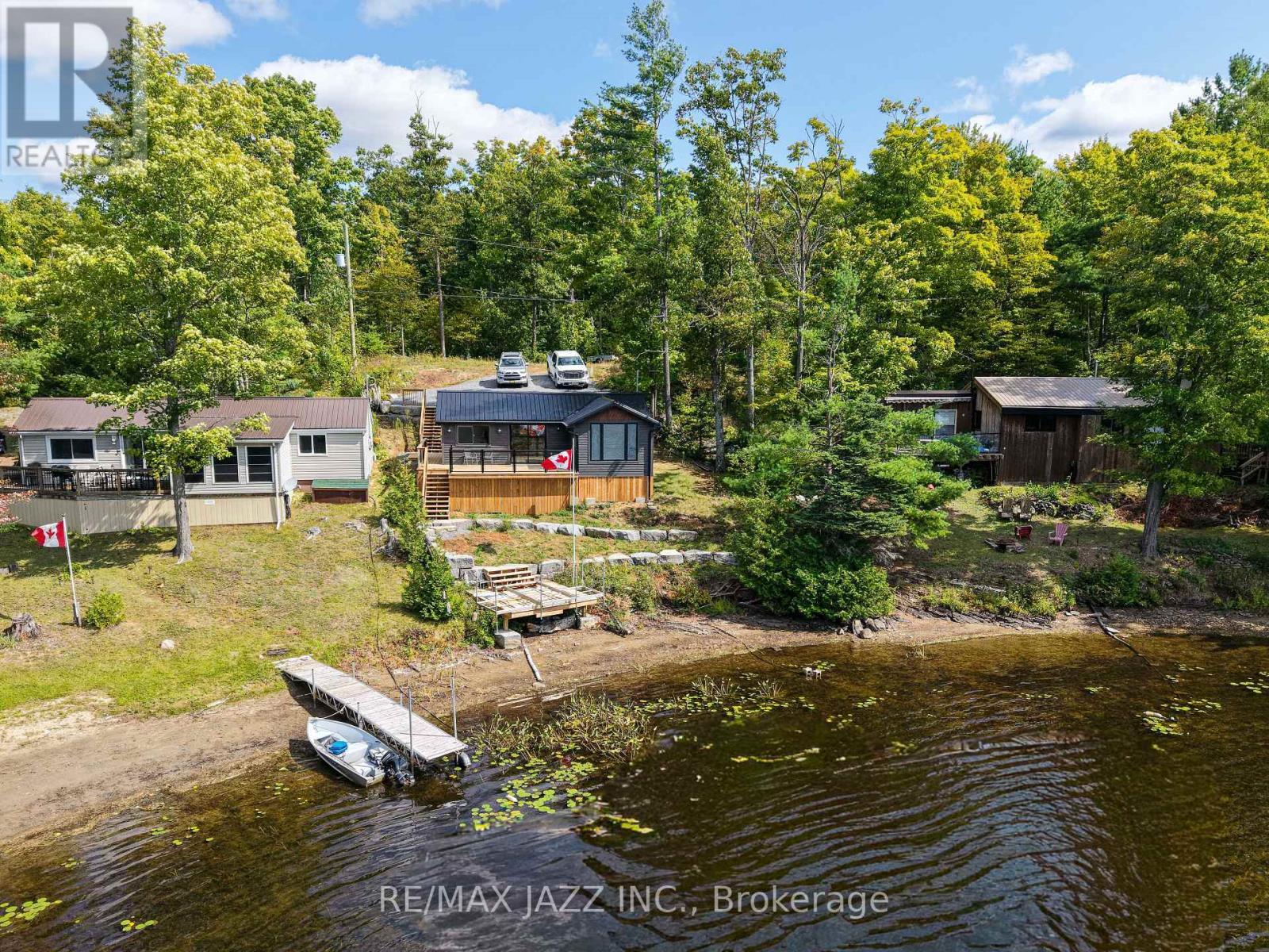 Hard sand base. Great beach - 348 Fire Rte 54, Havelock-Belmont-Methuen (Belmont-Methuen), ON - Outdoor With Body Of Water With Deck Patio Veranda