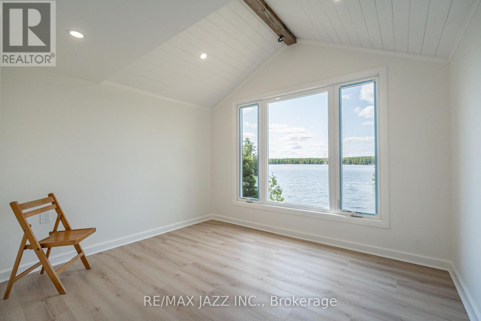 Master bed room overlooks lake - 348 Fire Rte 54, Havelock-Belmont-Methuen (Belmont-Methuen), ON - Indoor Photo Showing Other Room