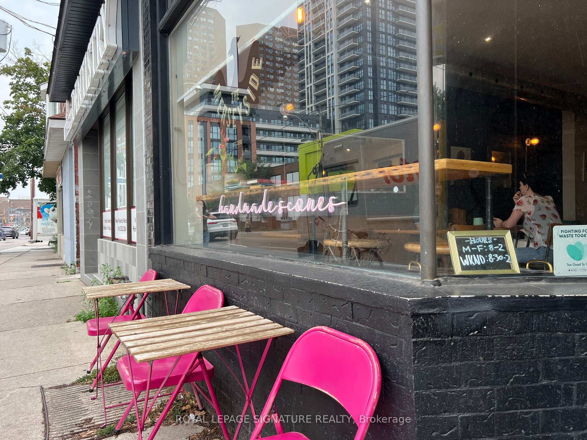 2413 Dundas Street W, Toronto, ON