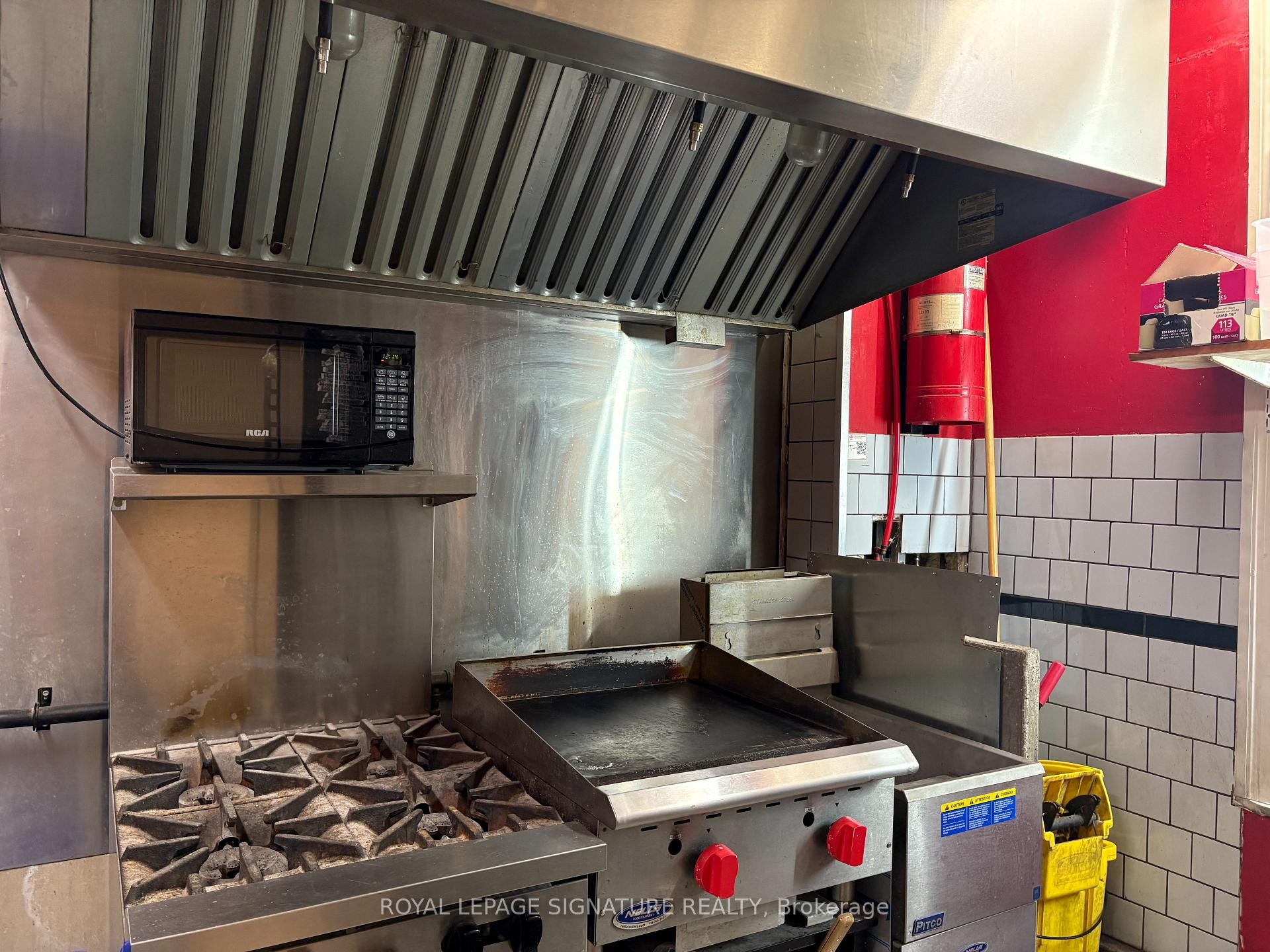 2413 Dundas Street W, Toronto, ON