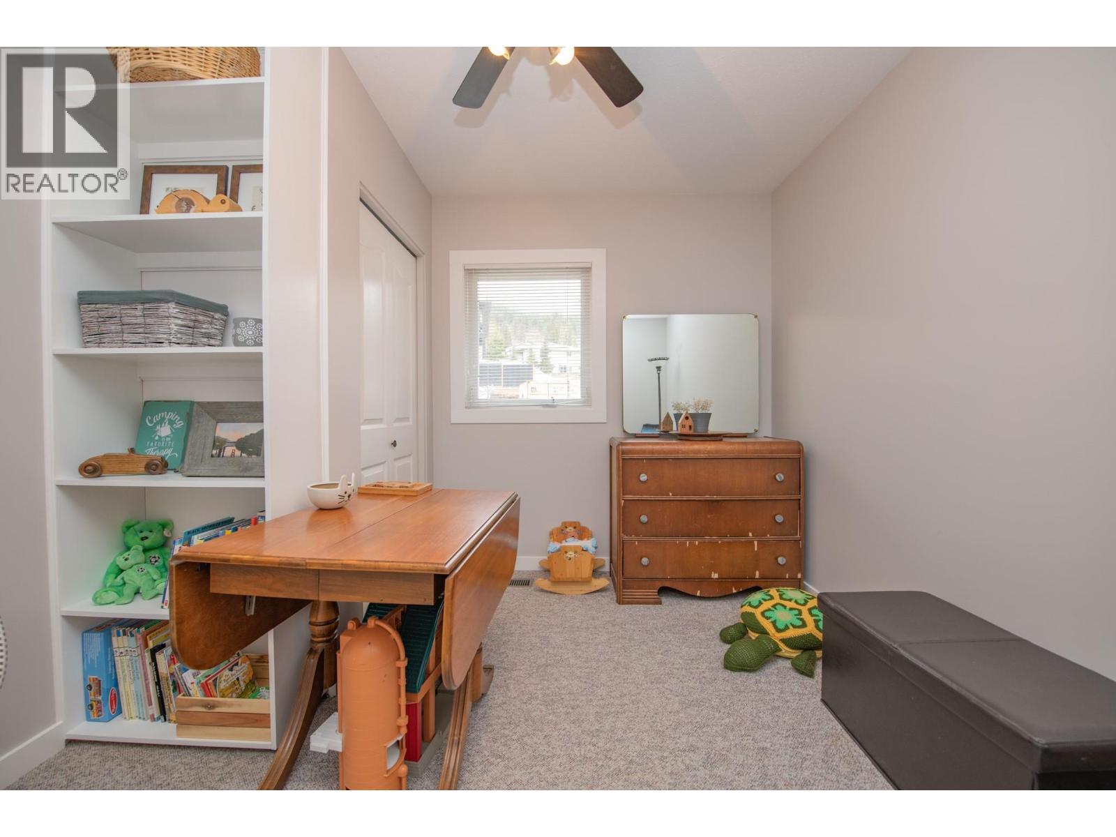 2506 Shuswap Avenue, Lumby, BC - Indoor