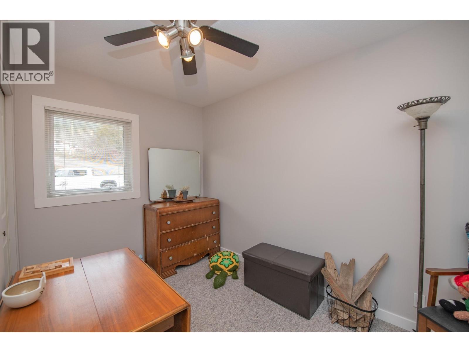 2506 Shuswap Avenue, Lumby, BC - Indoor