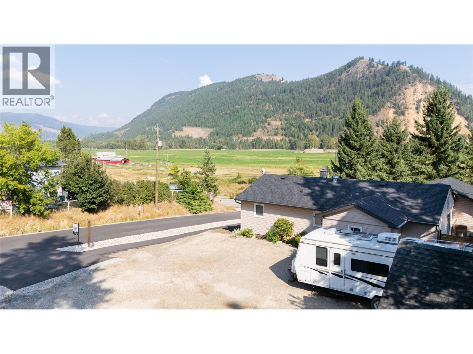 2506 Shuswap Avenue, Lumby, BC - Outdoor With View