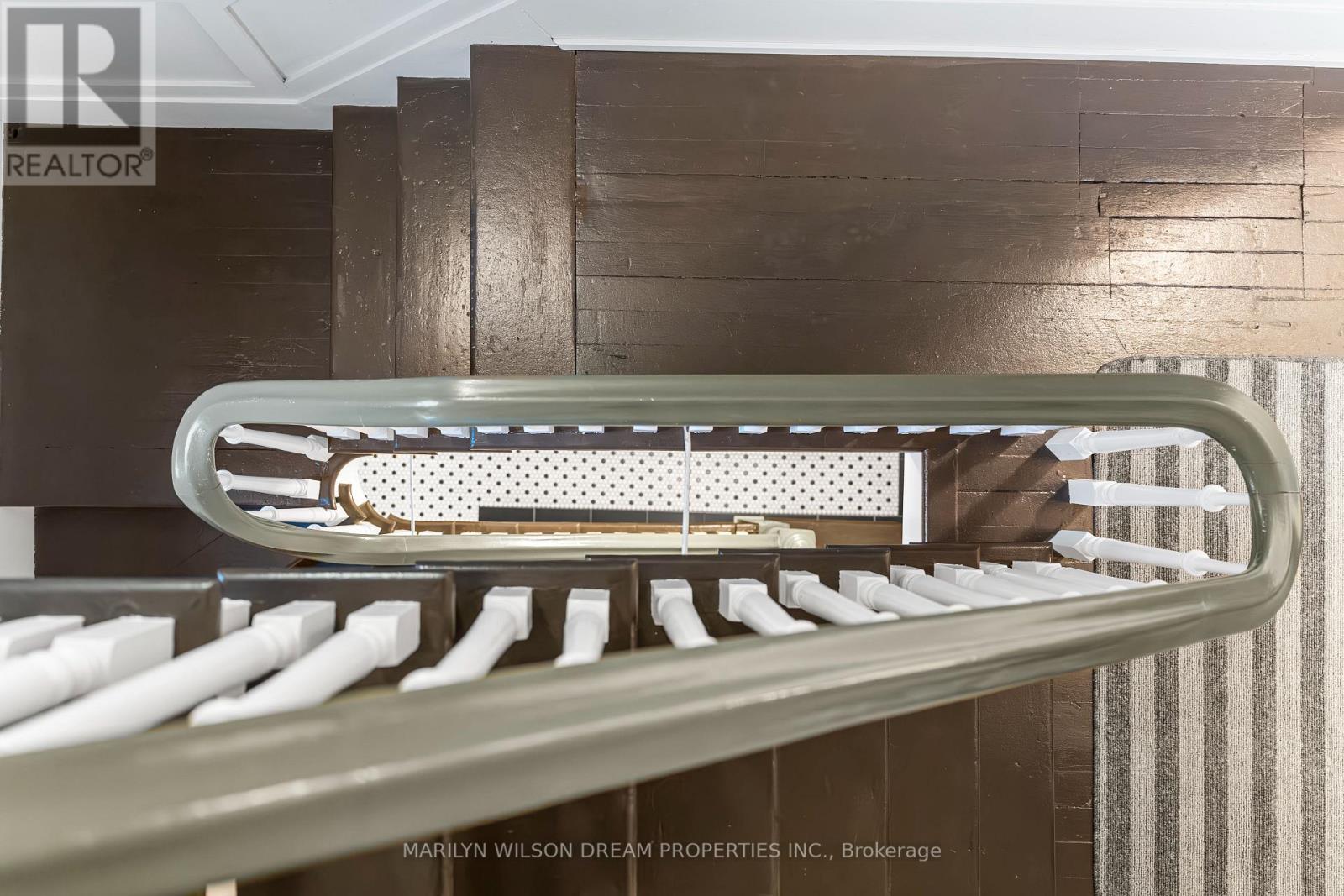 24 Lake Avenue W, Carleton Place, ON