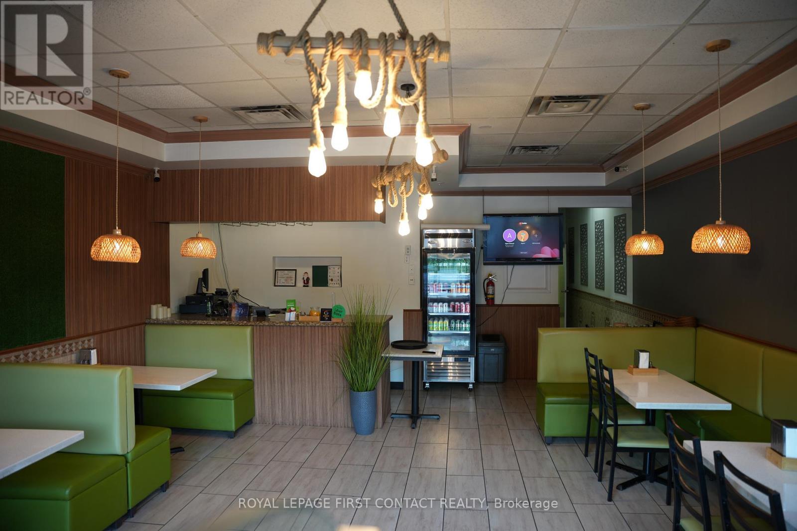 4 - 1179 Bayfield Street N, Springwater, ON