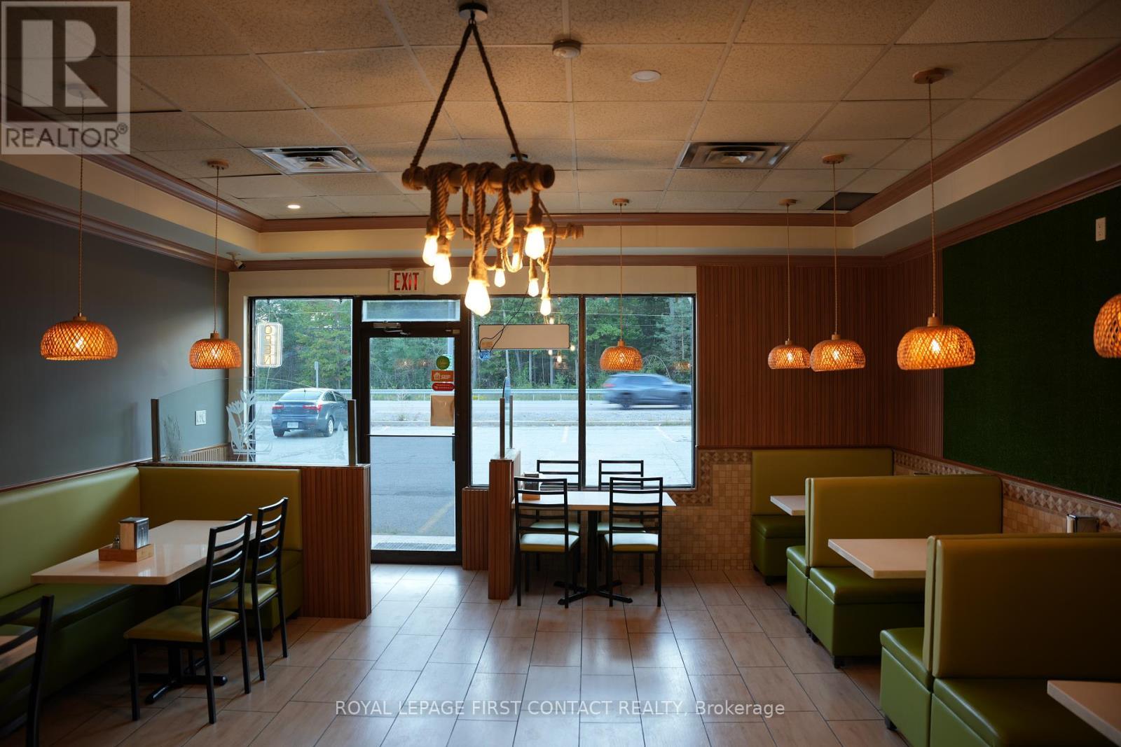 4 - 1179 Bayfield Street N, Springwater, ON