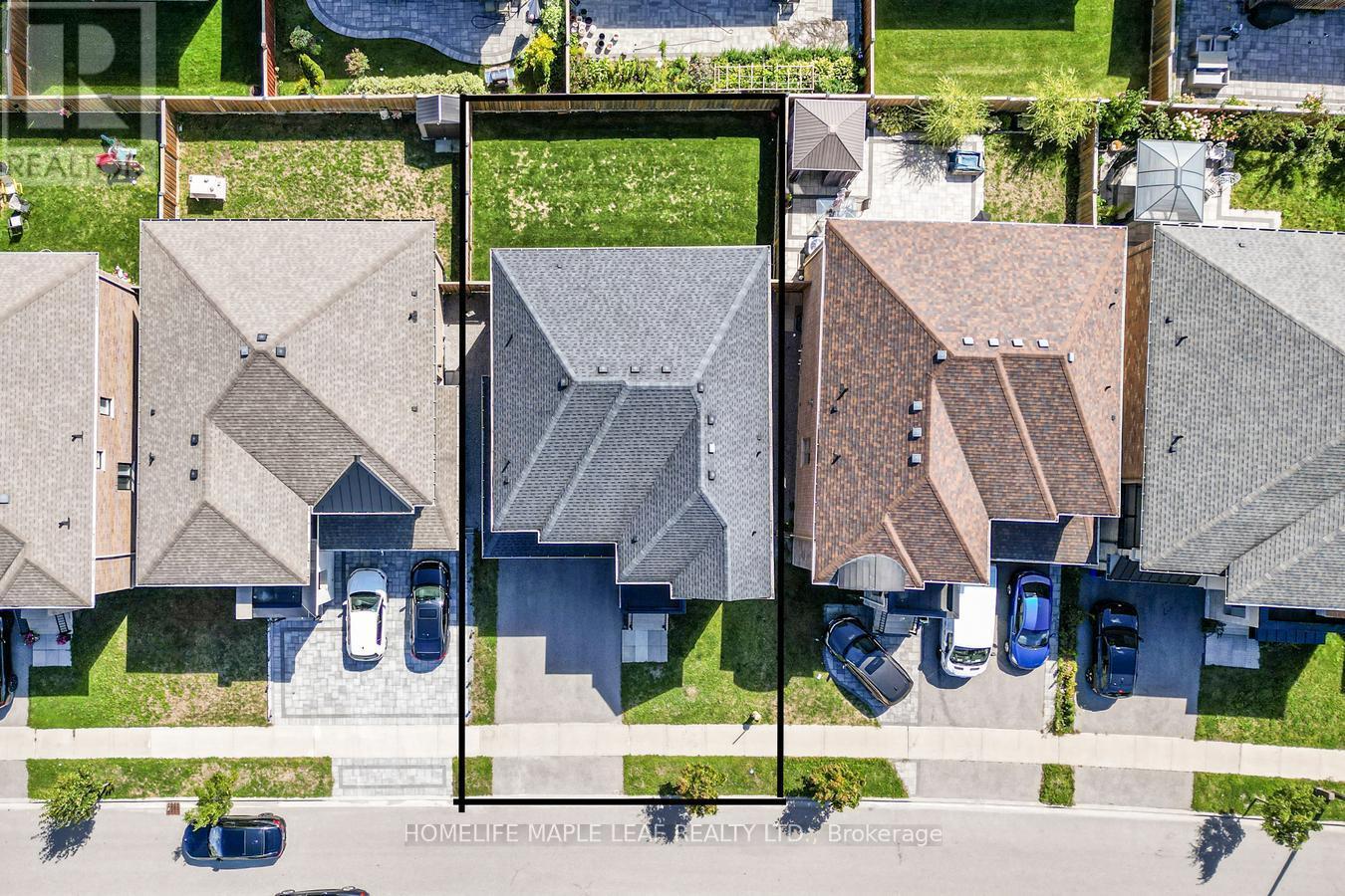 118 Lorne Thomas Place, New Tecumseth, ON - Outdoor