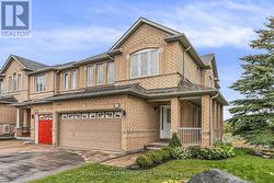 70 MILLCLIFF CIRCLE Aurora, ON L4G 7N9