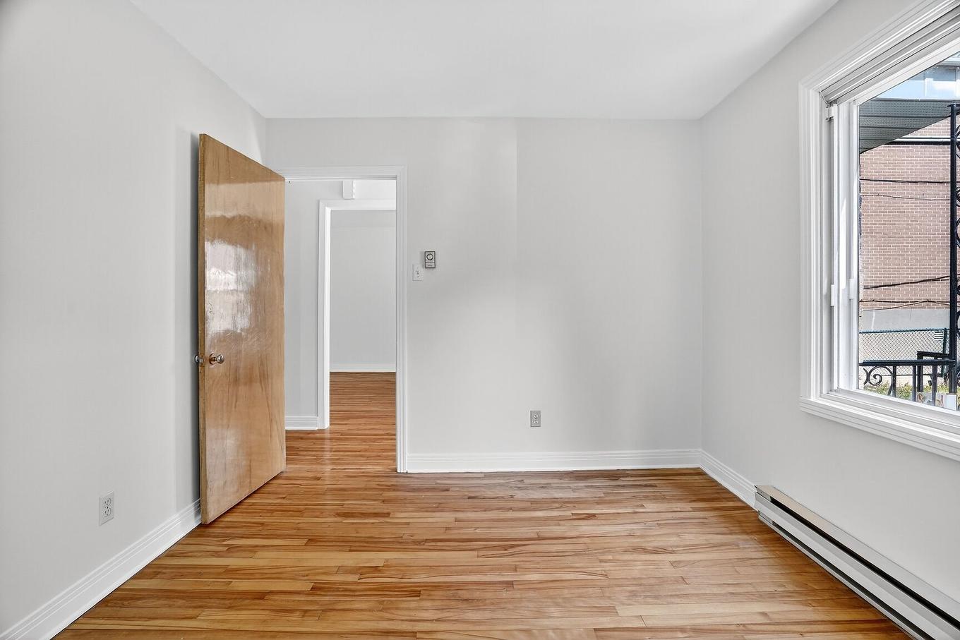 Chambre à coucher - 480 - 482 Rue Trudeau, Montréal (Lasalle), QC - Indoor Photo Showing Other Room