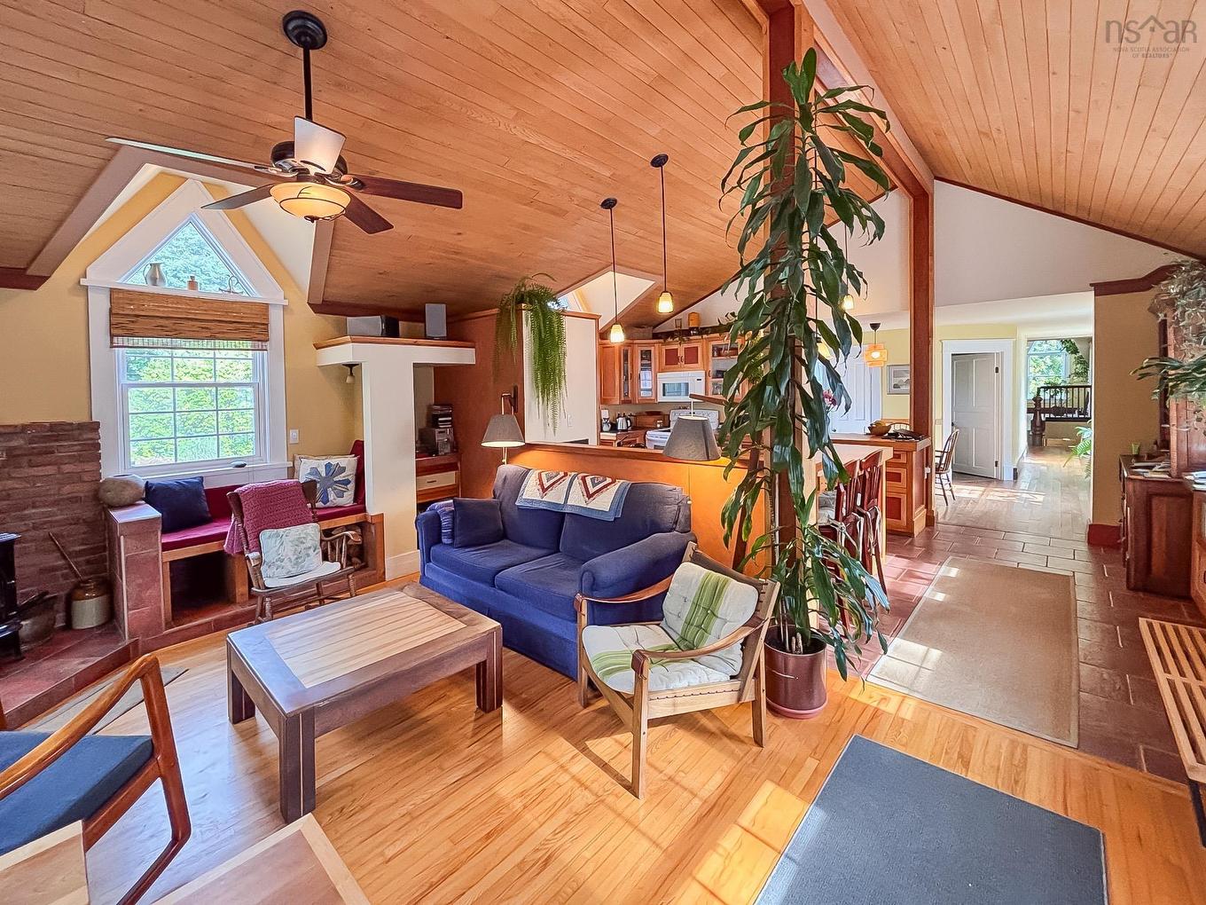 57 King Street, Bridgewater, NS