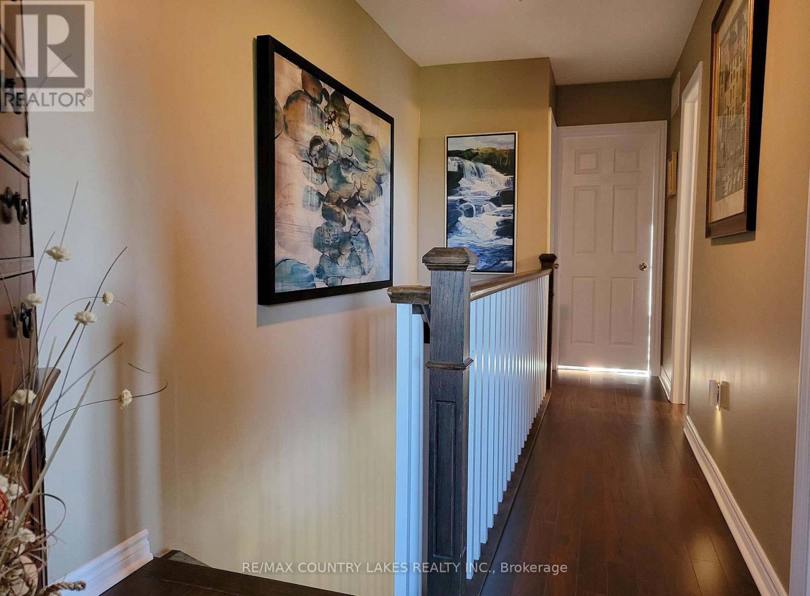 11 - 4 Paradise Boulevard, Ramara, ON - Indoor Photo Showing Other Room