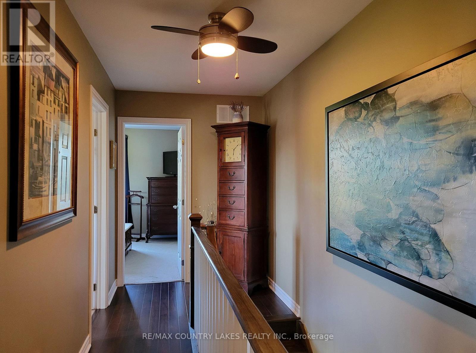 11 - 4 Paradise Boulevard, Ramara, ON - Indoor Photo Showing Other Room