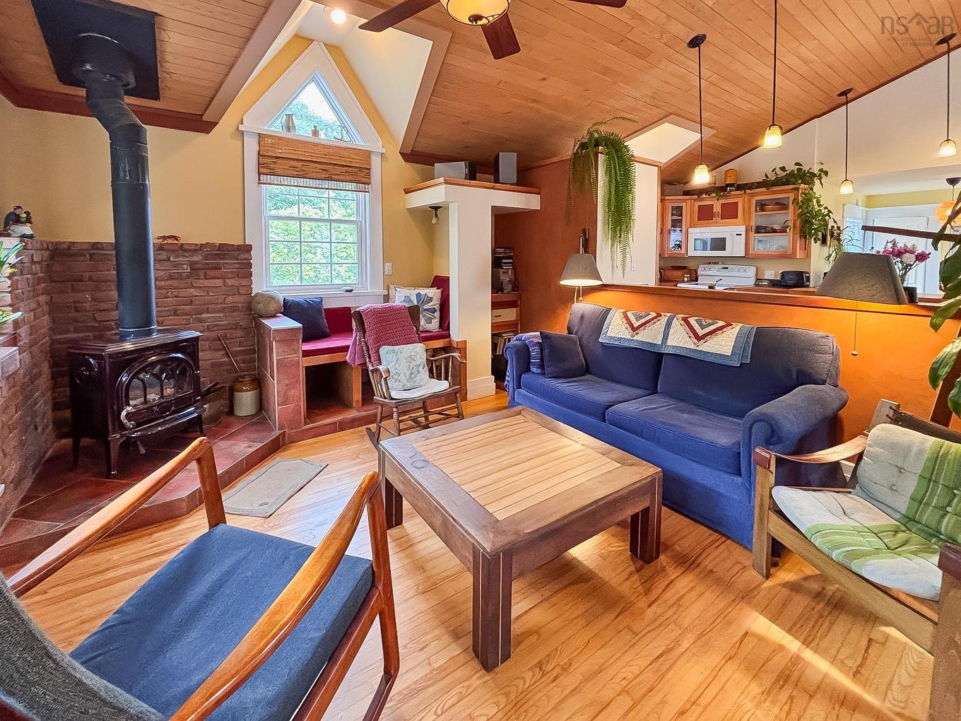 57 King Street, Bridgewater, NS