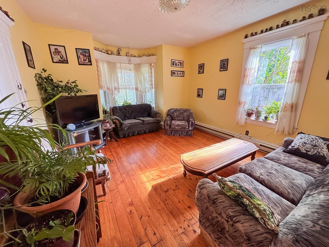 57 King Street, Bridgewater, NS