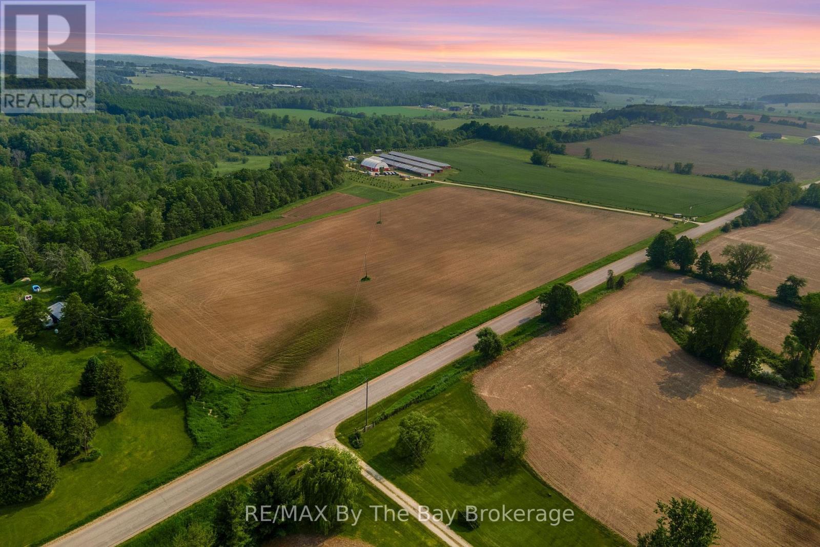 828482 Mulmur Nottawasaga Townline, Mulmur, ON