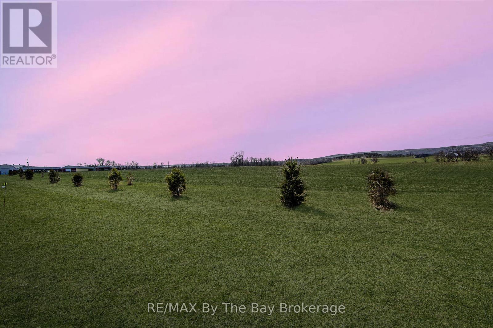 828482 Mulmur Nottawasaga Townline, Mulmur, ON