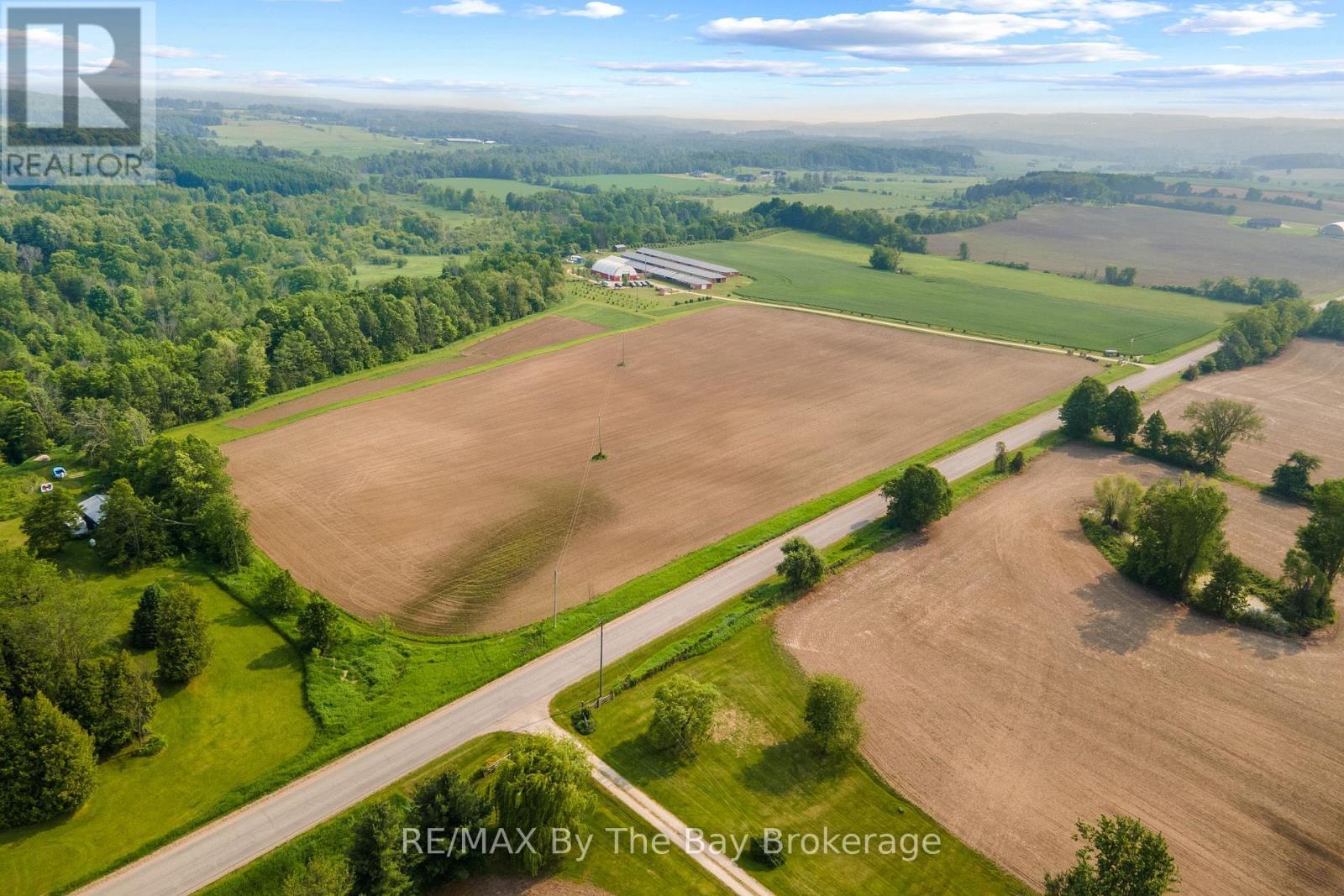 828482 Mulmur Nottawasaga T Line, Mulmur, ON