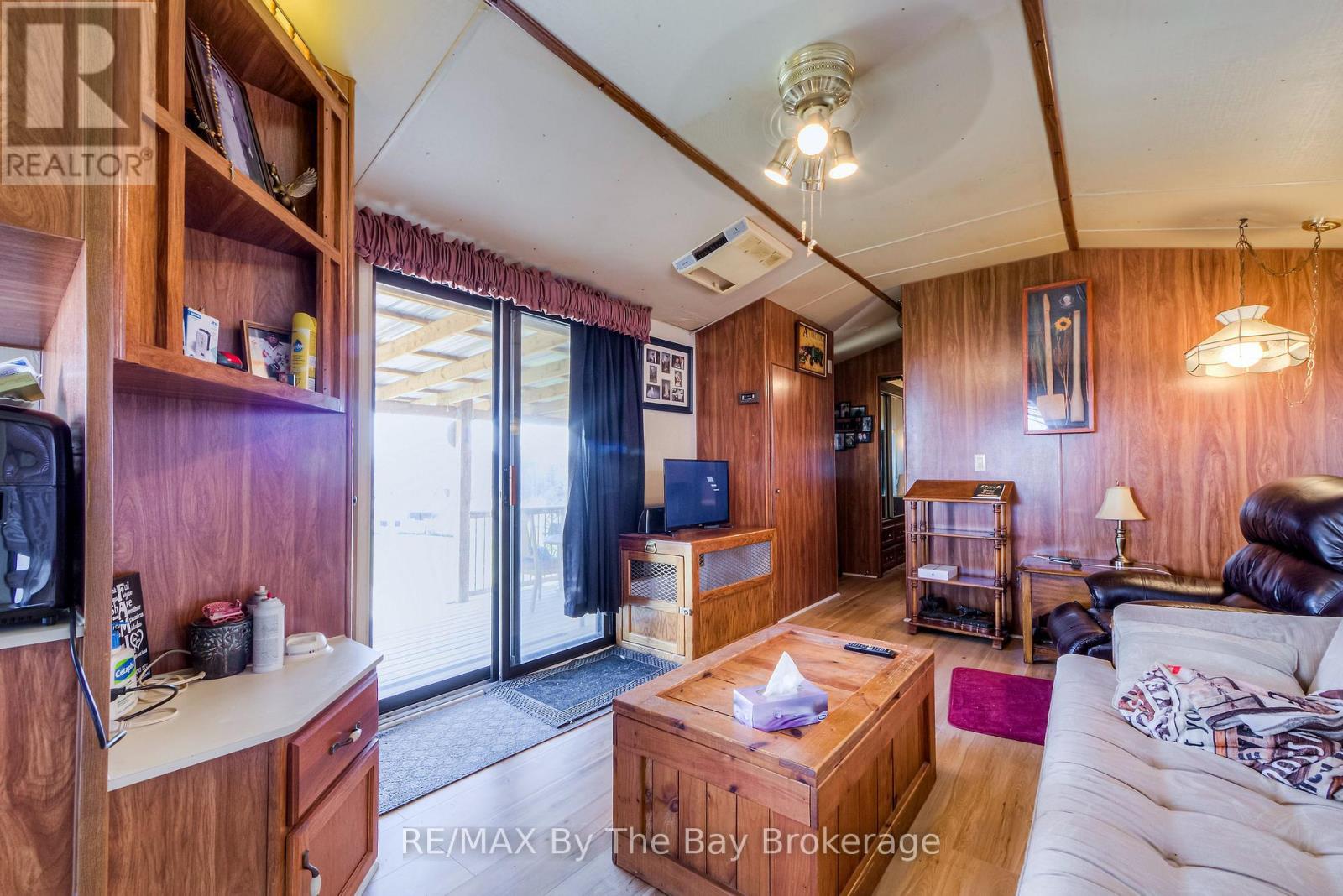 828482 Mulmur Nottawasaga T Line, Mulmur, ON