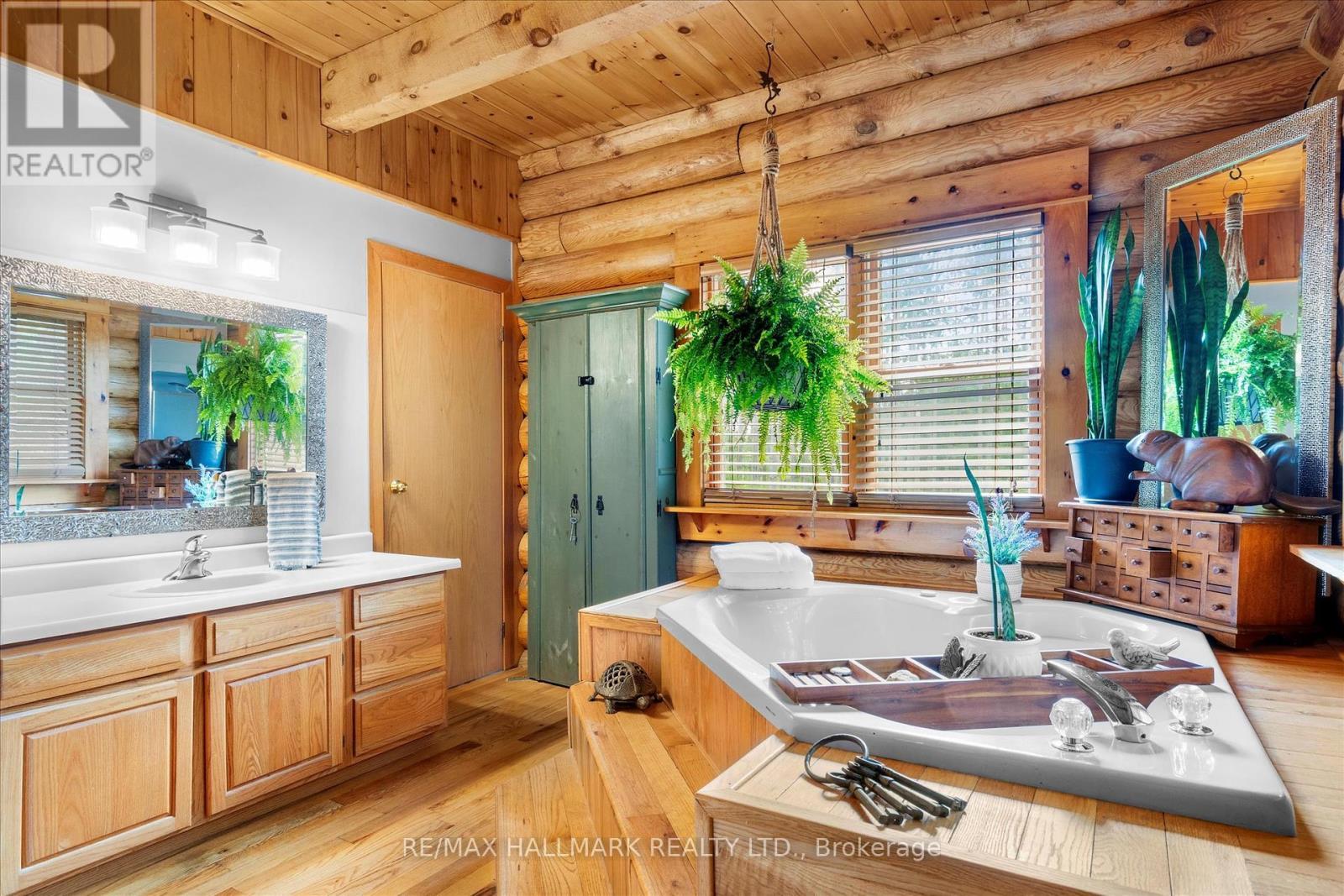 67 Telecom Road, Kawartha Lakes, ON - Indoor