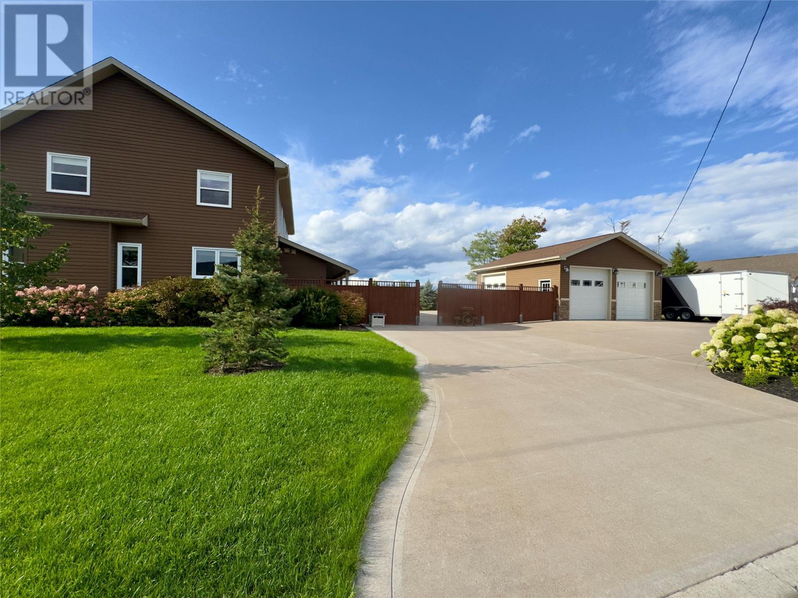 31 Foote Street, Pasadena, NL - Outdoor