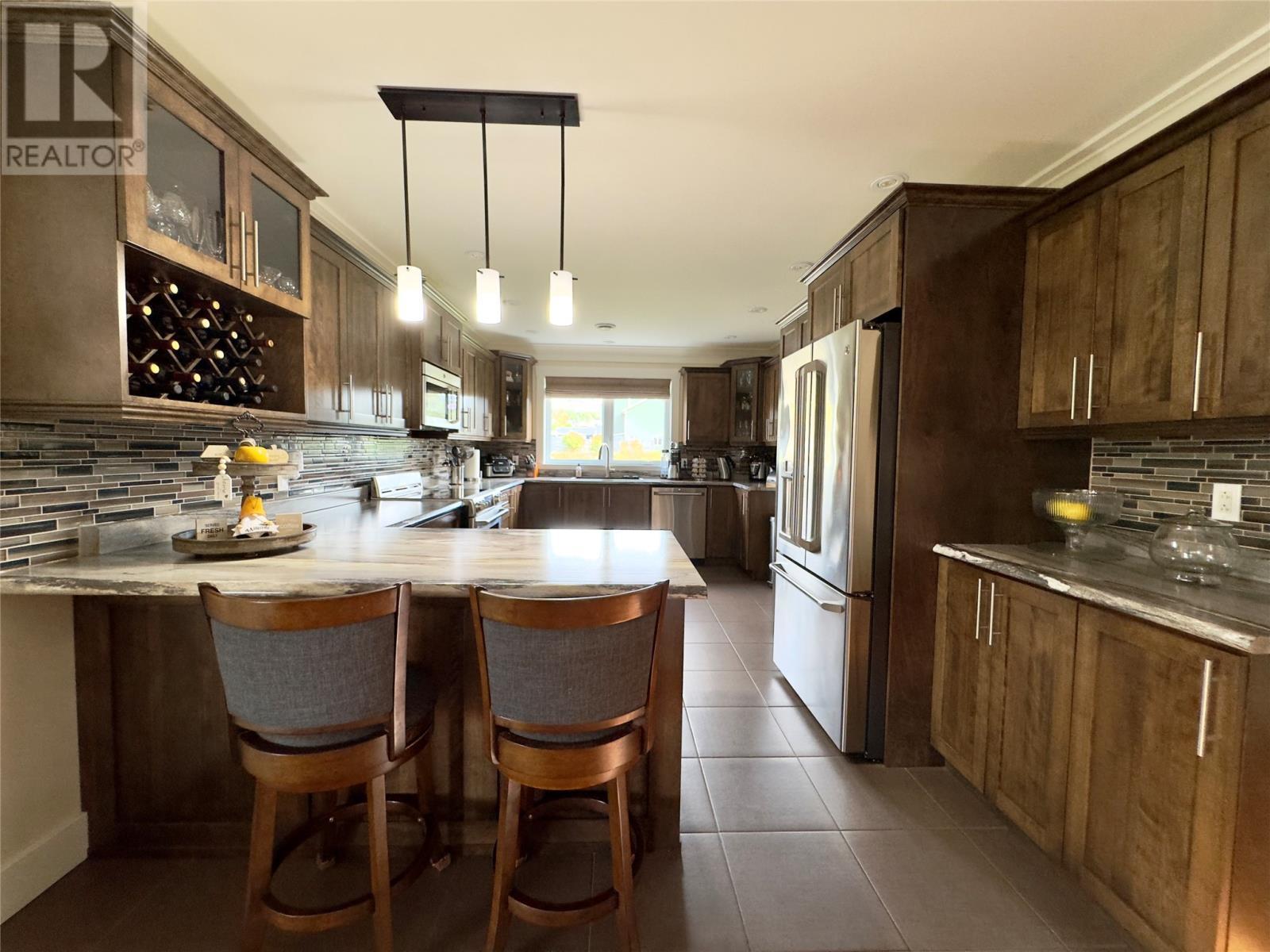 31 Foote Street, Pasadena, NL - Indoor Photo Showing Kitchen