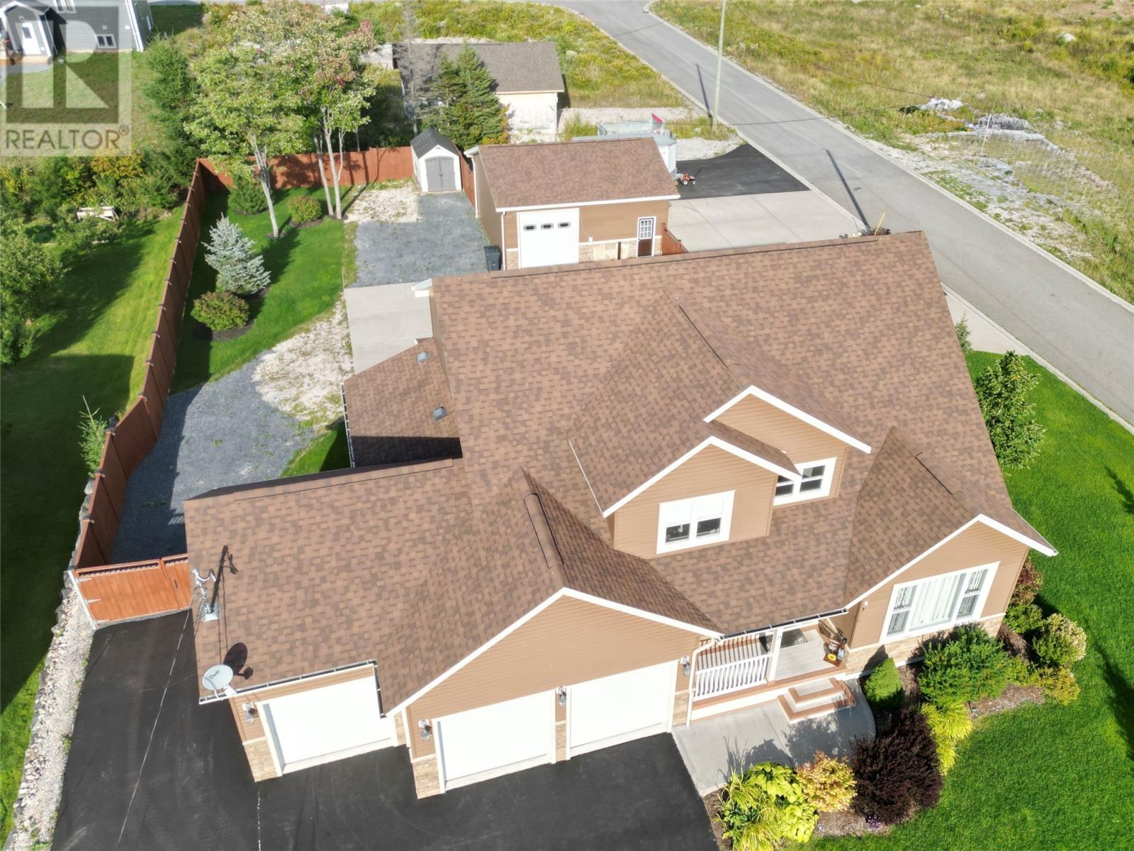 31 Foote Street, Pasadena, NL - Outdoor