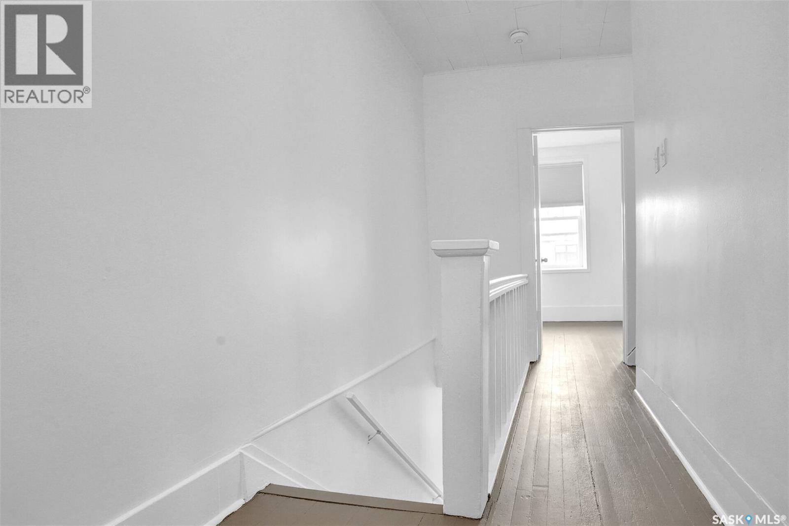 3060 18Th Avenue, Regina, SK - Indoor Photo Showing Other Room