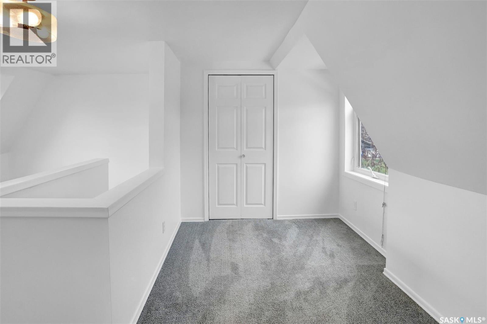 3060 18Th Avenue, Regina, SK - Indoor Photo Showing Other Room